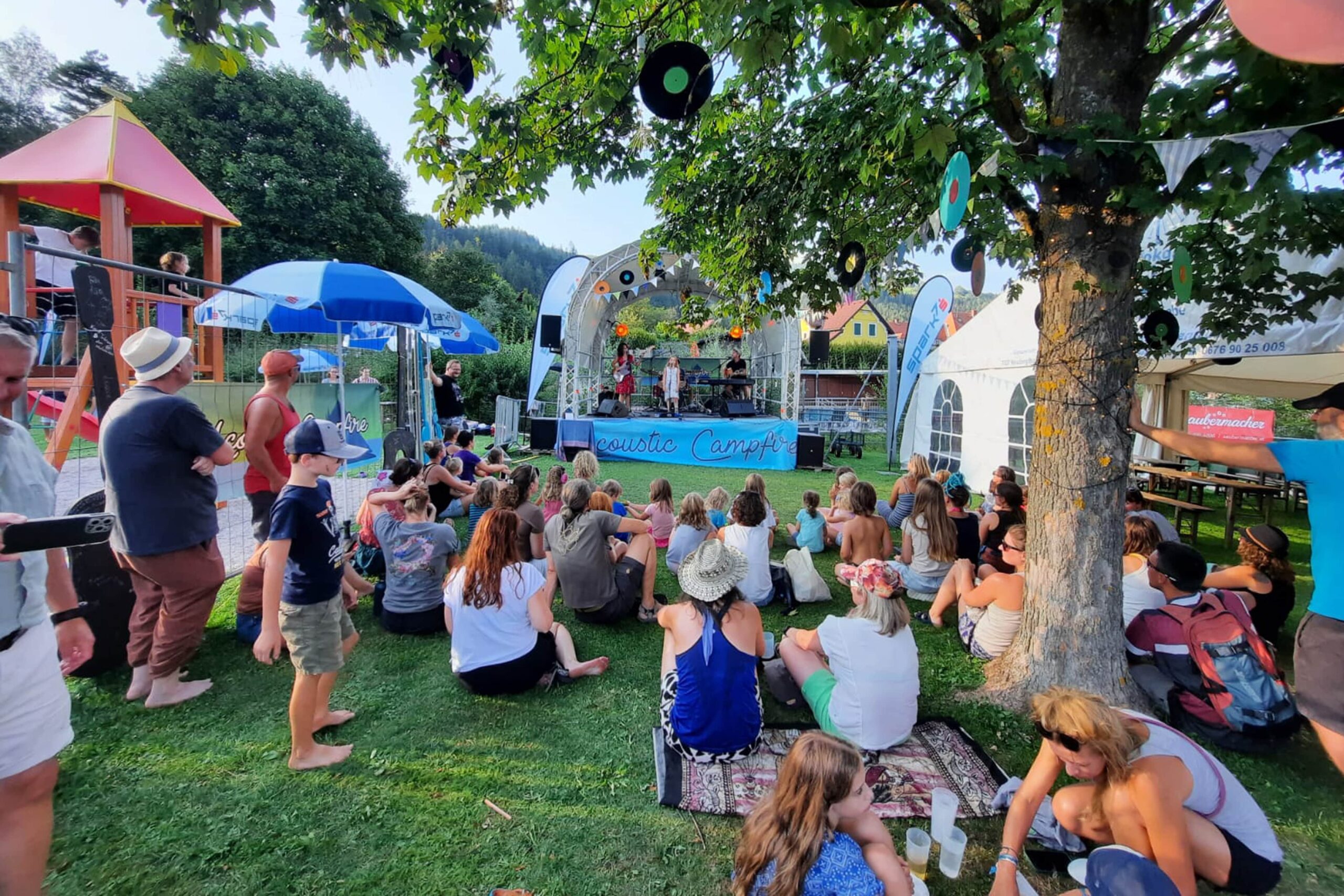 Acoustic Campfire 2024 Bildslider